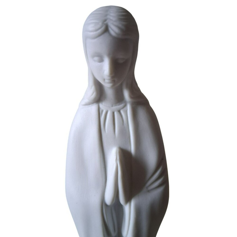 Vintage White Ceramic Praying Madonna Virgin Mary Figurine Religious Home Decor